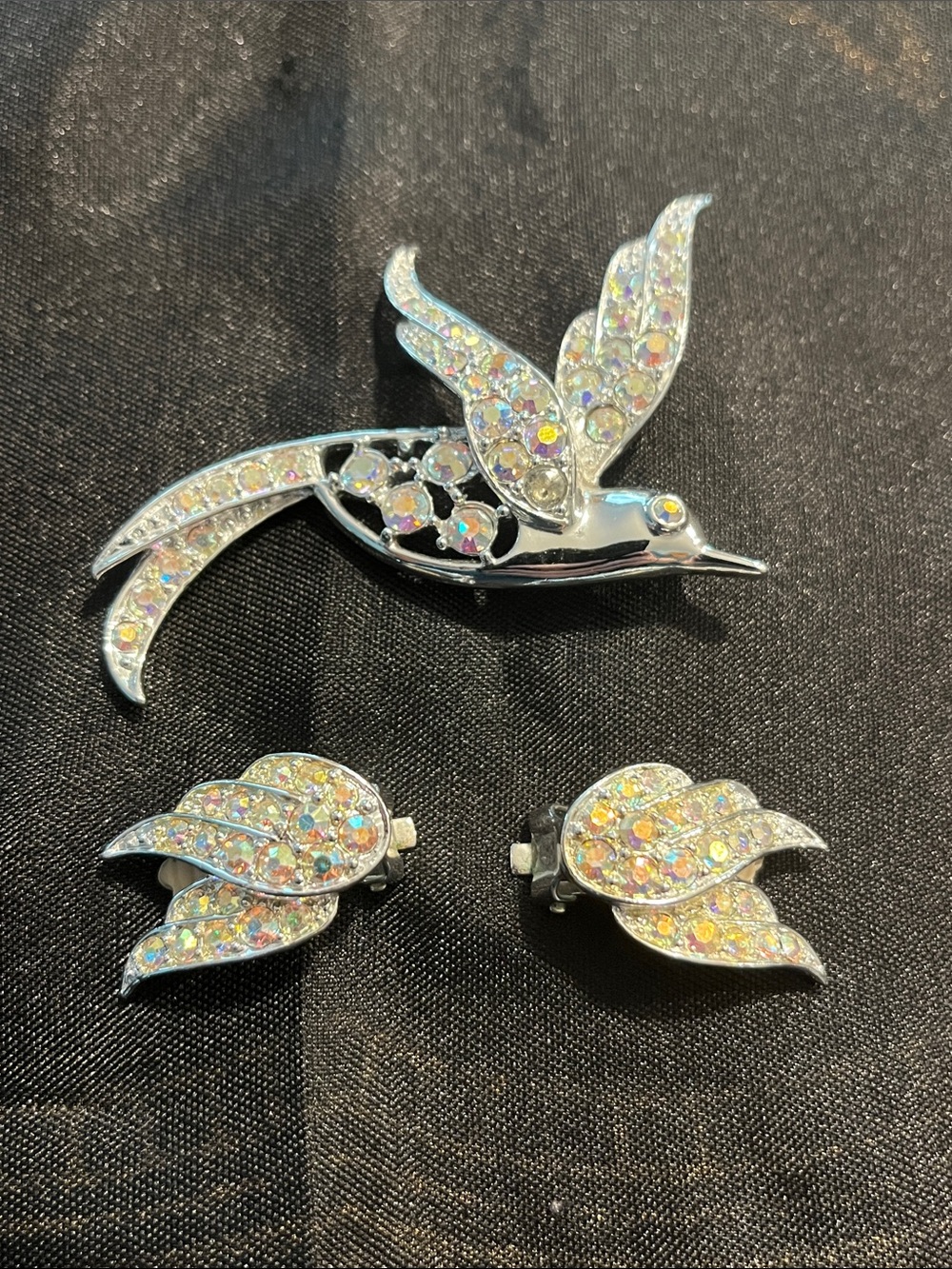 Vintage Sarah Coventry brooch set